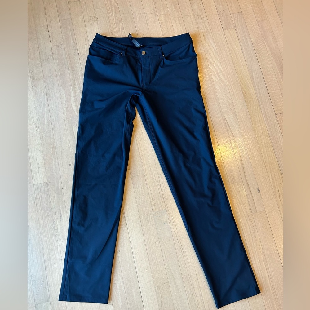Lululemon Blue ABC pants 34x37